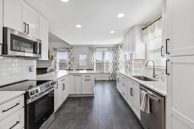 $459,900 | 245 Bartlett Circle, Cleveland, TN 37312