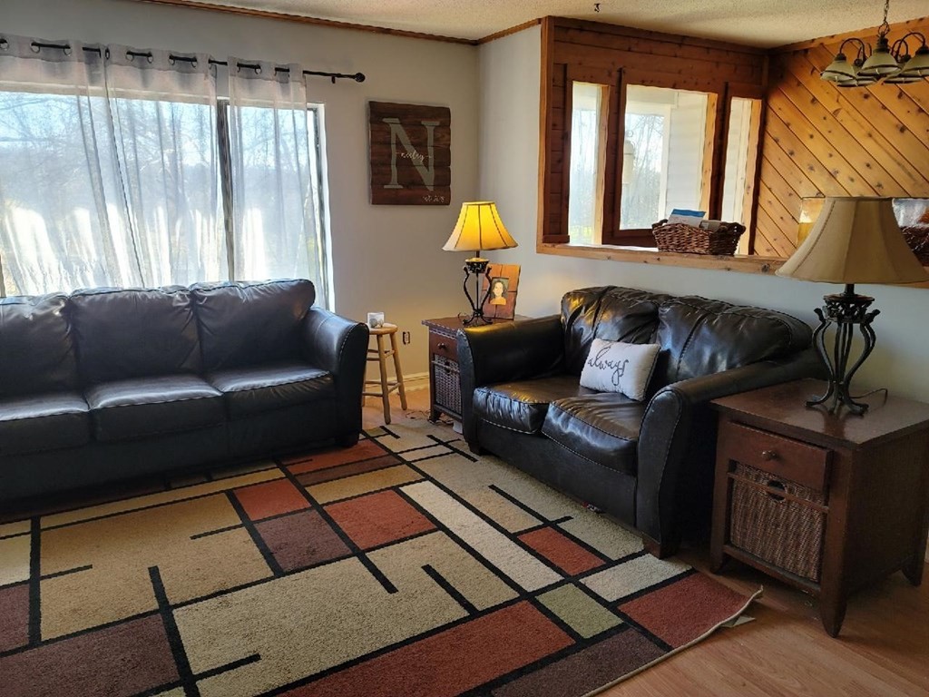 2556 Black Oak Ridge Road Sevierville, TN 37876 - Photo 3 of 13 Gallery Image 3