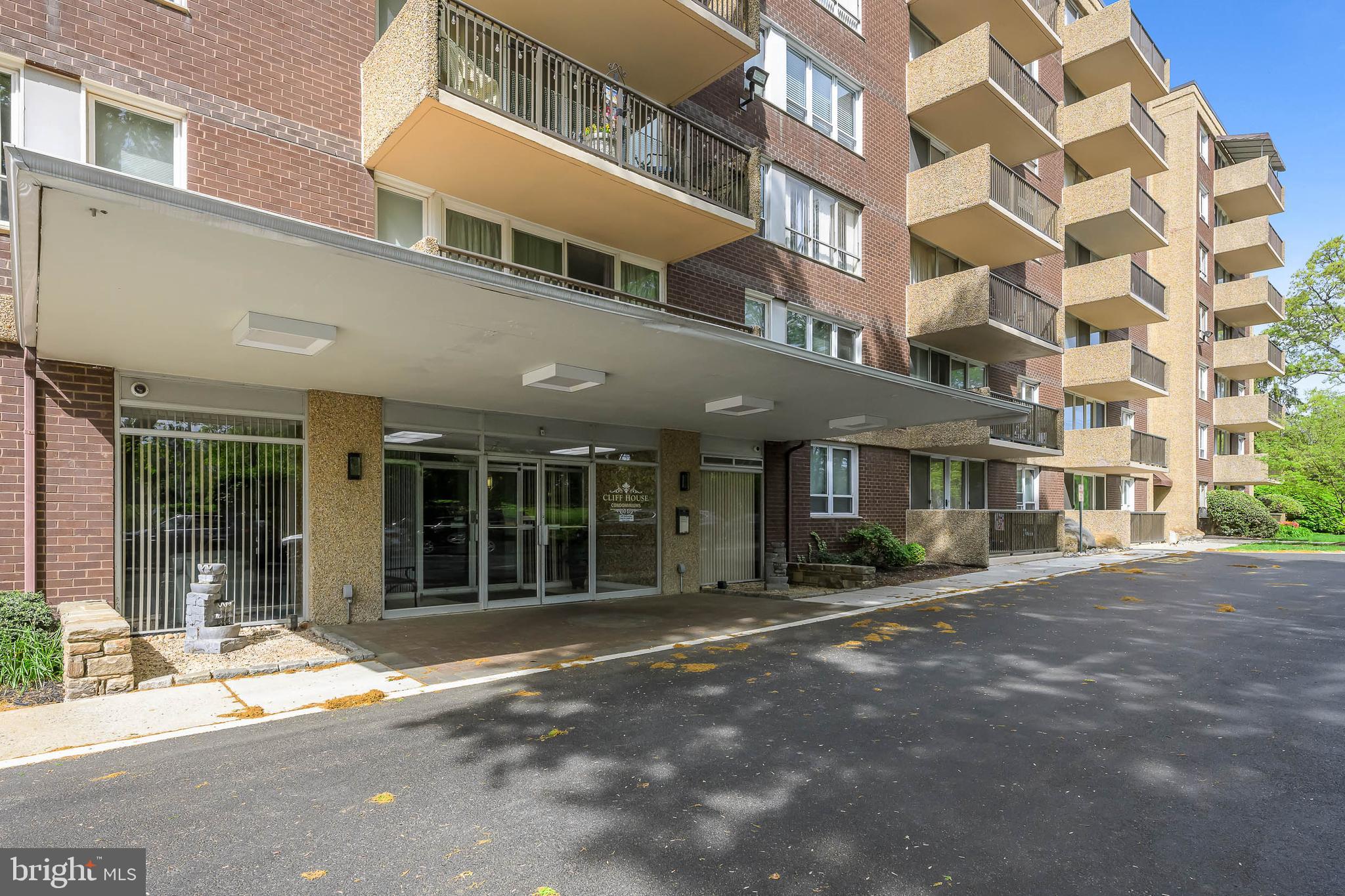 2016 Naamans Road, Unit 5E Wilmington, DE 19810 - Photo 3 of 24 a view of a building with a street