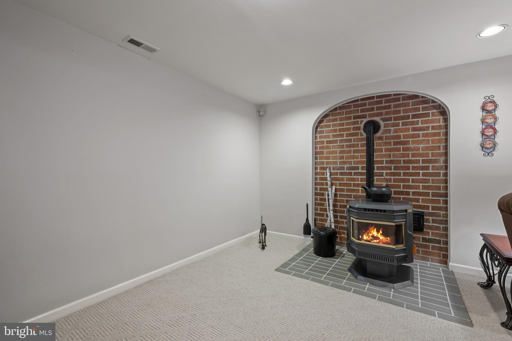 8328 Sand Cherry Lane Laurel, MD 20723 - Photo 45 of 59