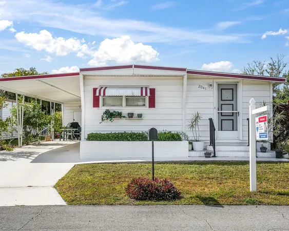 $160,000 | 2041 Southwest 83rd Avenue, Davie, FL 33324
