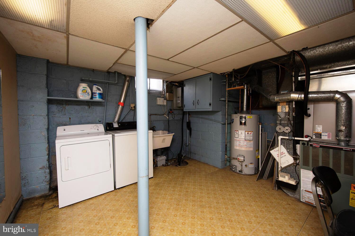 966 Delene Road Jenkintown, PA 19046 - Photo 22 of 34 Laundry Room