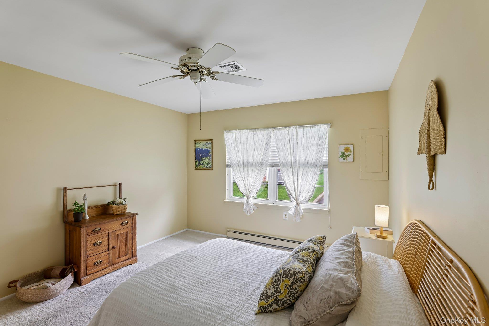 196 Newcastle Court, Unit C Ridge, NY 11961 - Photo 10 of 18