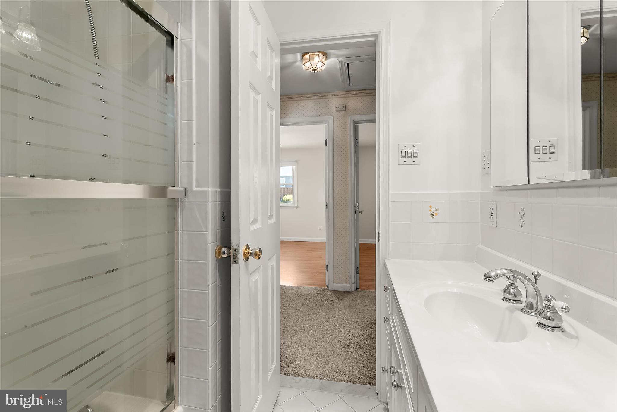 5810 Ritchie Street Glen Burnie, MD 21061 - Photo 23 of 55 Full Bath