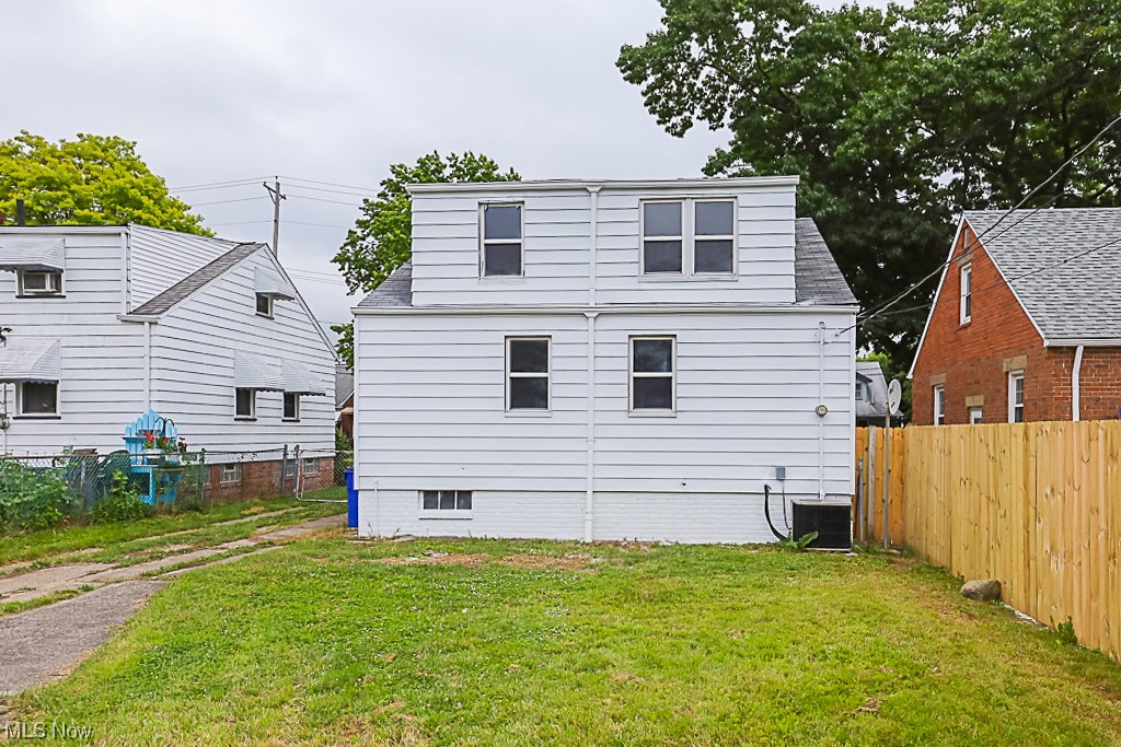 4604 Fulton Road Cleveland, OH 44144 - Photo 2 of 27 Gallery Image 2
