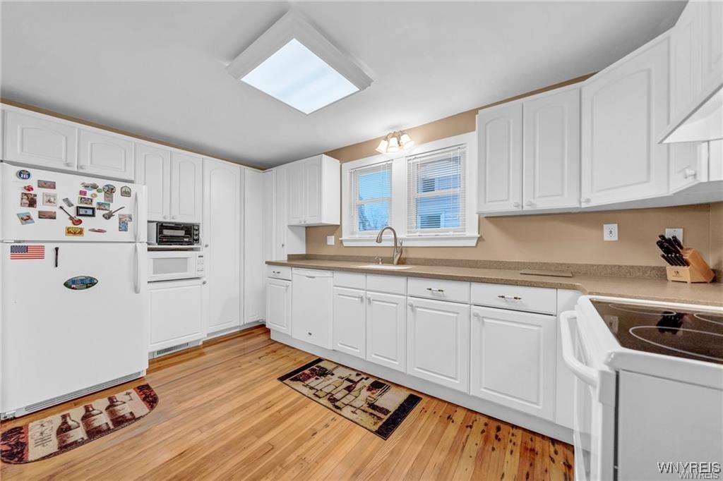 77 Church Street Springville, NY 14141 - Photo 4 of 39