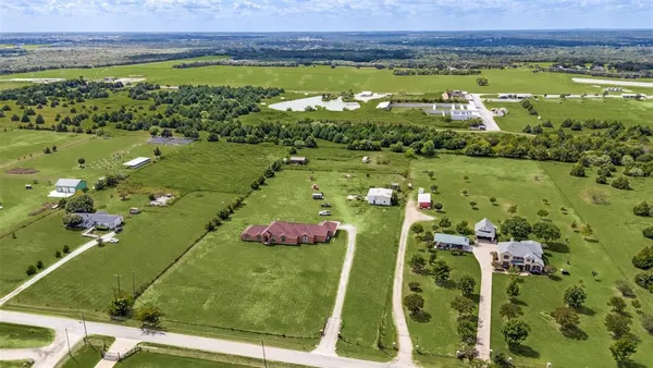 $789,000 | 7509 County Road 526, Mansfield, TX 76063