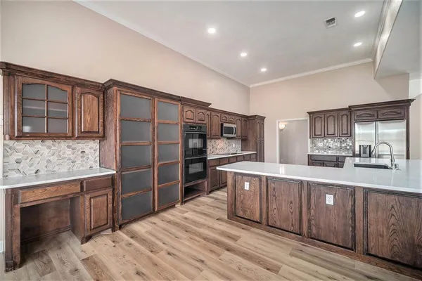 $789,000 | 7509 County Road 526, Mansfield, TX 76063