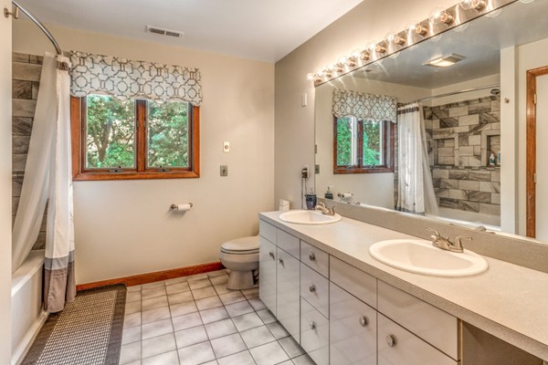 30 Ellen Road Stoneham, MA 02180 - Photo 28 of 30 Gallery Image 28