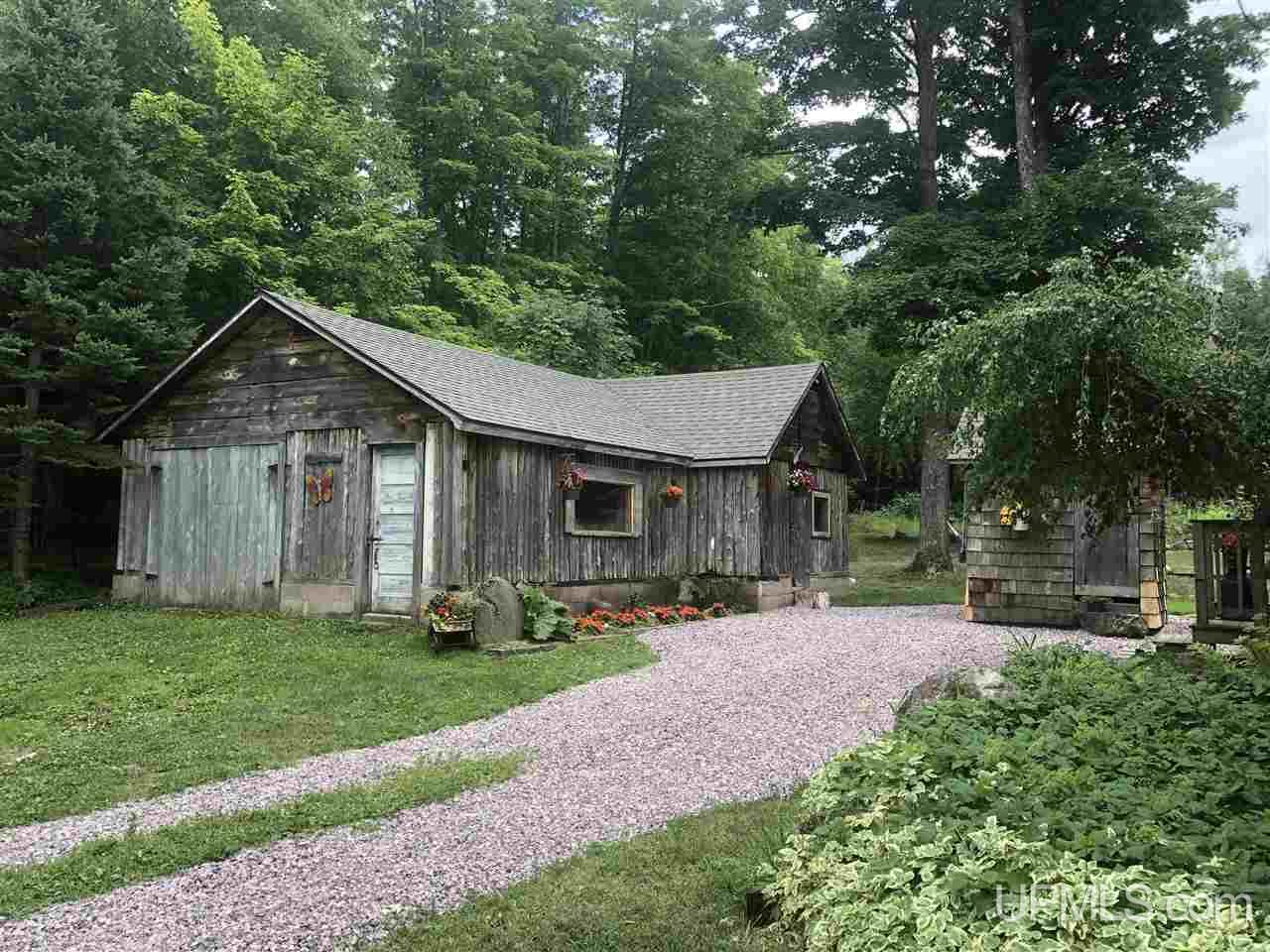 357 Eagles Nest Road Marquette, MI 49855 - Photo 32 of 39