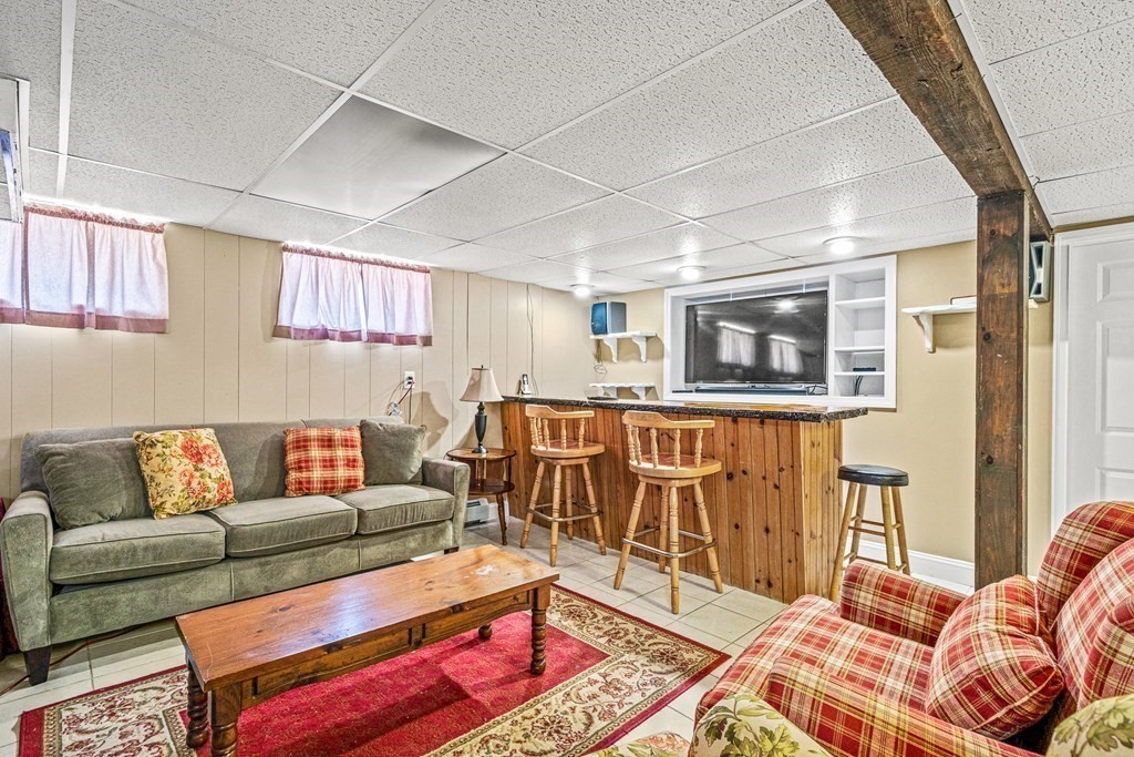 13 Ellsworth Road Peabody, MA 01960 - Photo 24 of 33 Gallery Image 24