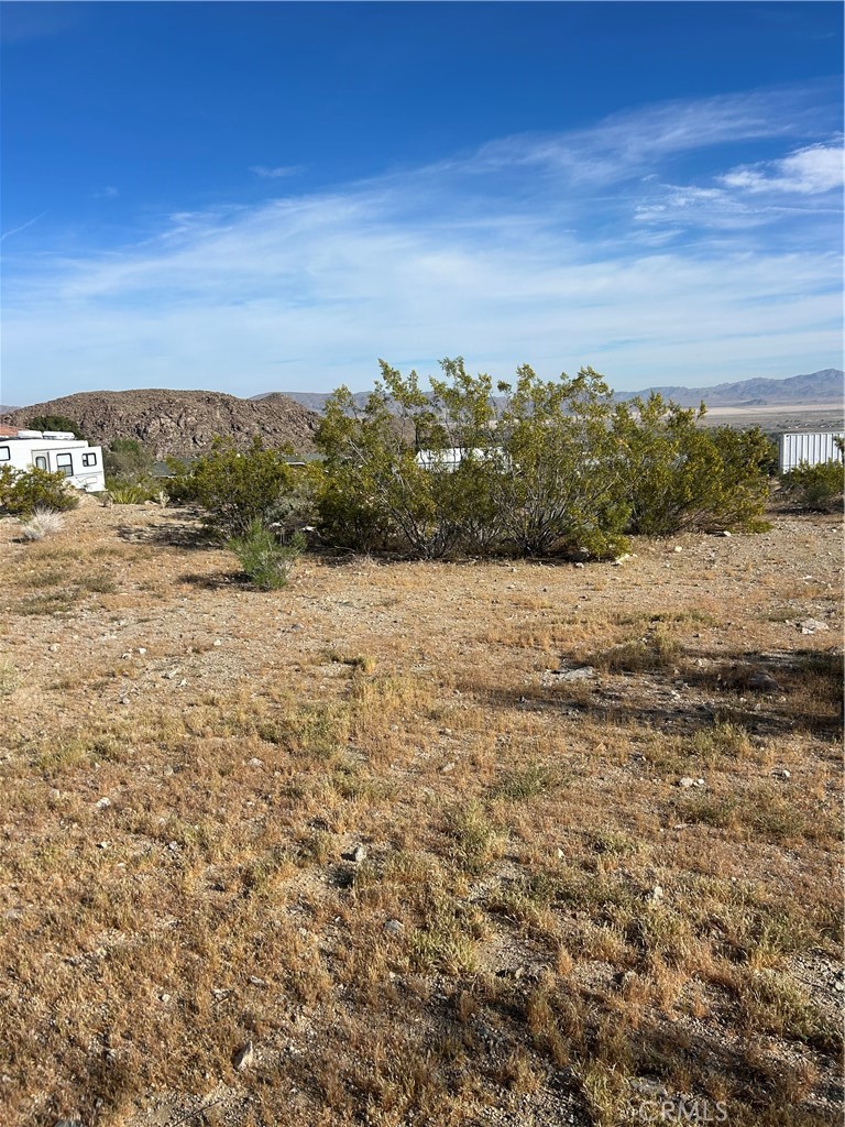 32410 Sapphire Road Lucerne Valley, CA 92356 - Photo 5 of 8 a view of lake view and mountain