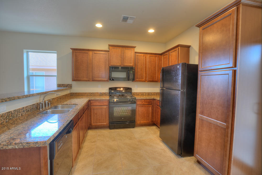 7534 West Carter Road Laveen, AZ 85339 - Photo 11 of 14 Ajo Right (9 of 24)
