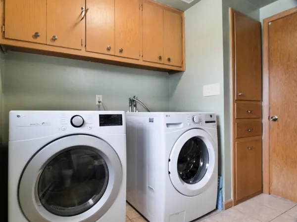 $419,900 | 929 Marvelle Lane, Green Bay, WI 54304