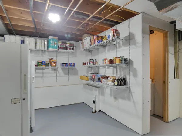 $419,900 | 929 Marvelle Lane, Green Bay, WI 54304