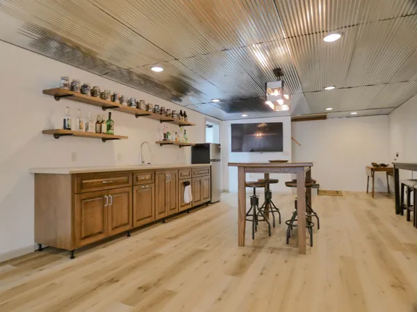 $419,900 | 929 Marvelle Lane, Green Bay, WI 54304