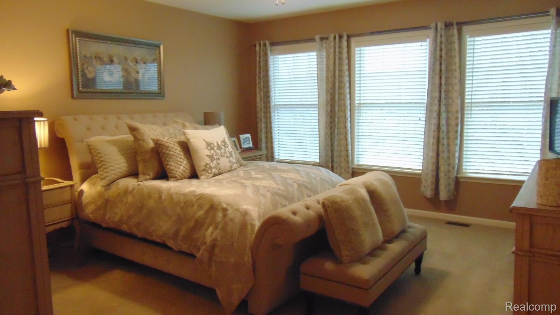 230 Mill Street Rochester, MI 48307 - Photo 25 of 45 Master Suite