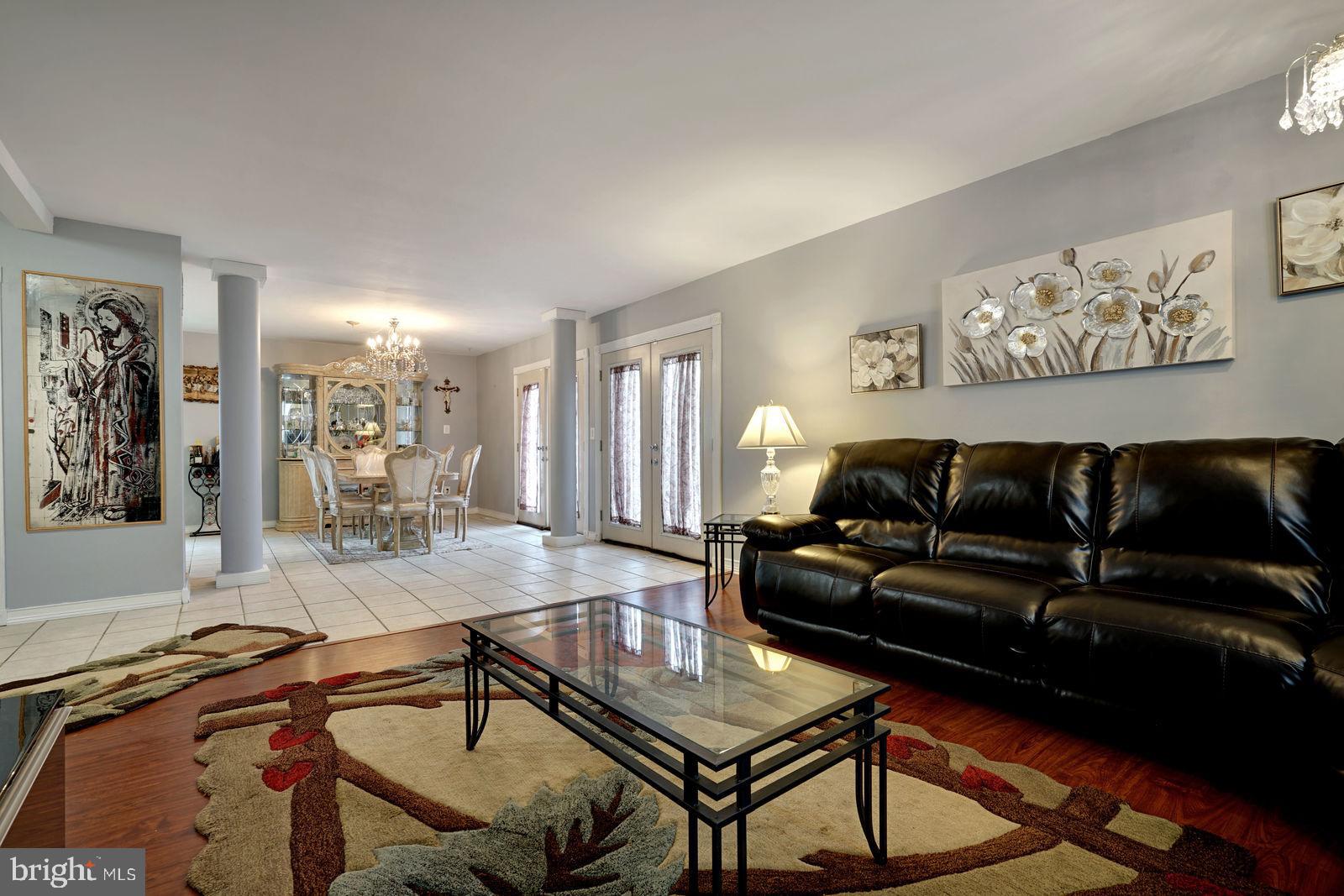 2 Robertson Road East Windsor, NJ 08520 - Photo 3 of 25 Living Room