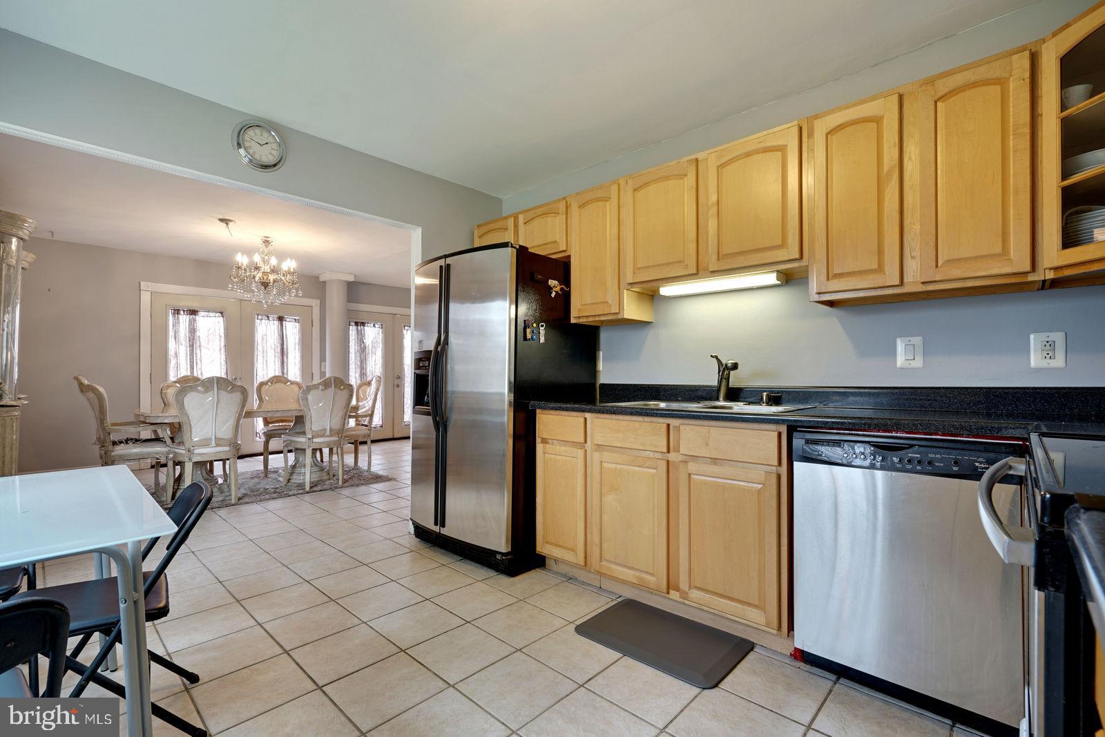 2 Robertson Road East Windsor, NJ 08520 - Photo 8 of 25 Kitchen