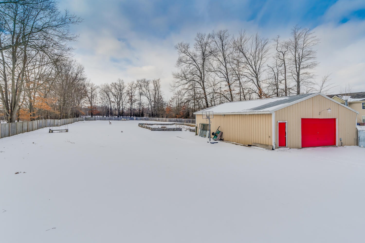 55855 Fir Road Mishawaka, IN 46545 - Photo 3 of 36 Gallery Image 3
