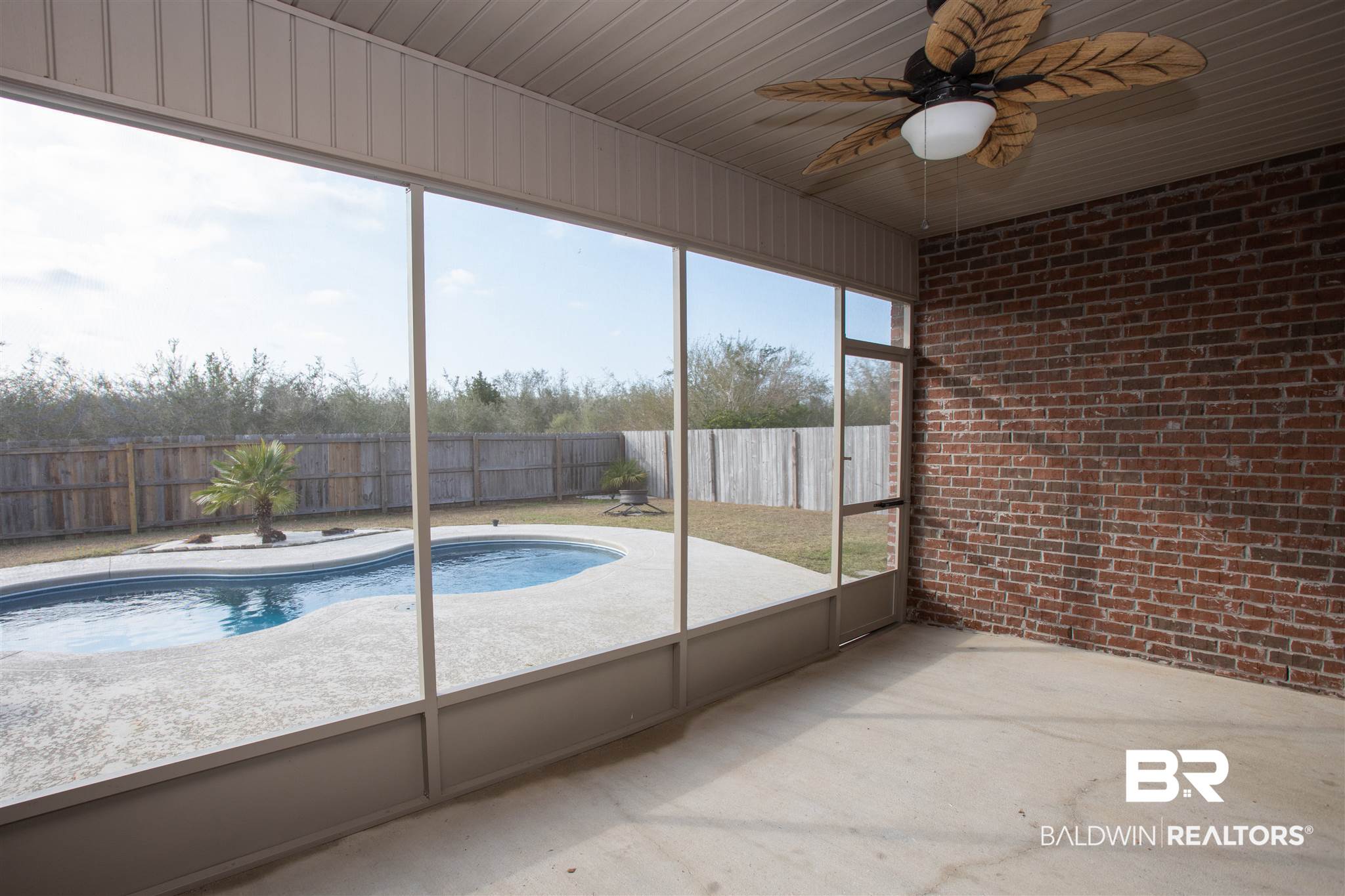 7029 Rocky Rd Loop Gulf Shores, AL 36542 - Photo 39 of 43 screened porch