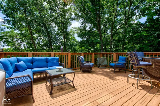 $585,000 | 5895 Annanhill Court, Avon, IN 46123