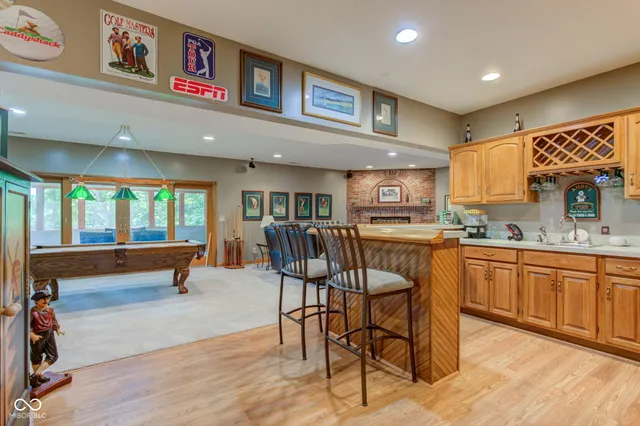 $585,000 | 5895 Annanhill Court, Avon, IN 46123