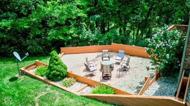 $585,000 | 5895 Annanhill Court, Avon, IN 46123