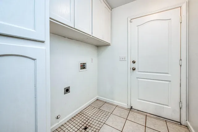 a view of backyard with green space