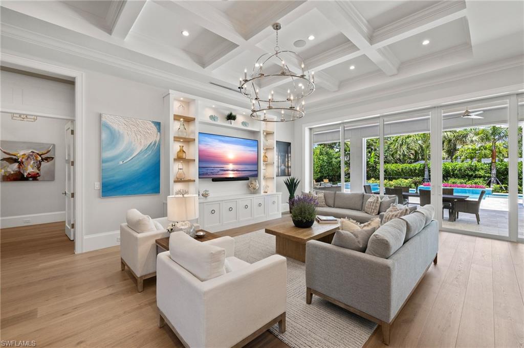 2989 Regatta Road Naples, FL 34103 - Photo 3 of 16