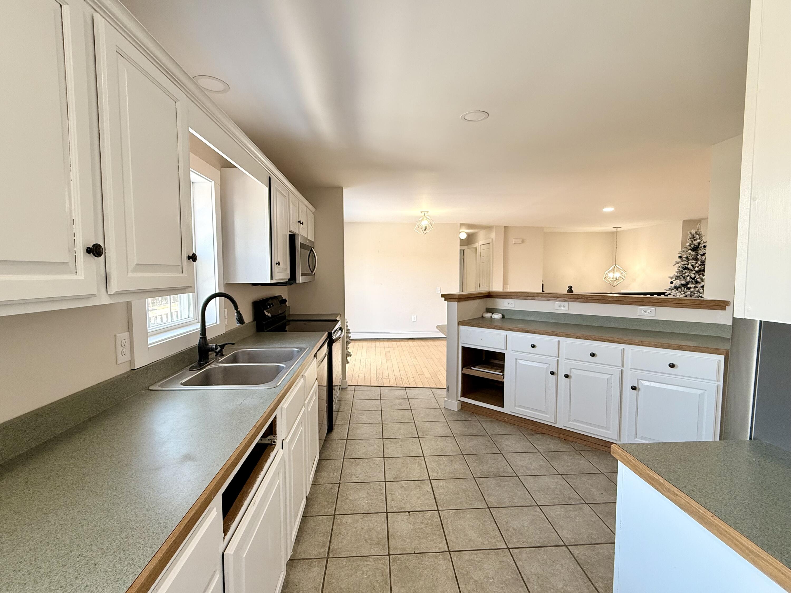 12 Columbus Drive Rouses Point, NY 12979 - Photo 8 of 24 Gallery Image 8