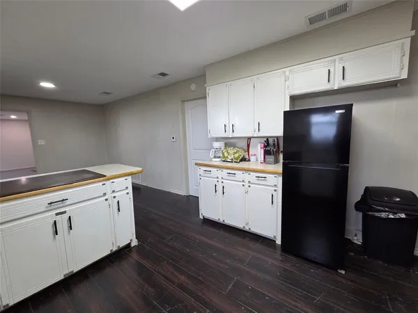 $279,000 | 484 County Road 1206, Savoy, TX 75479