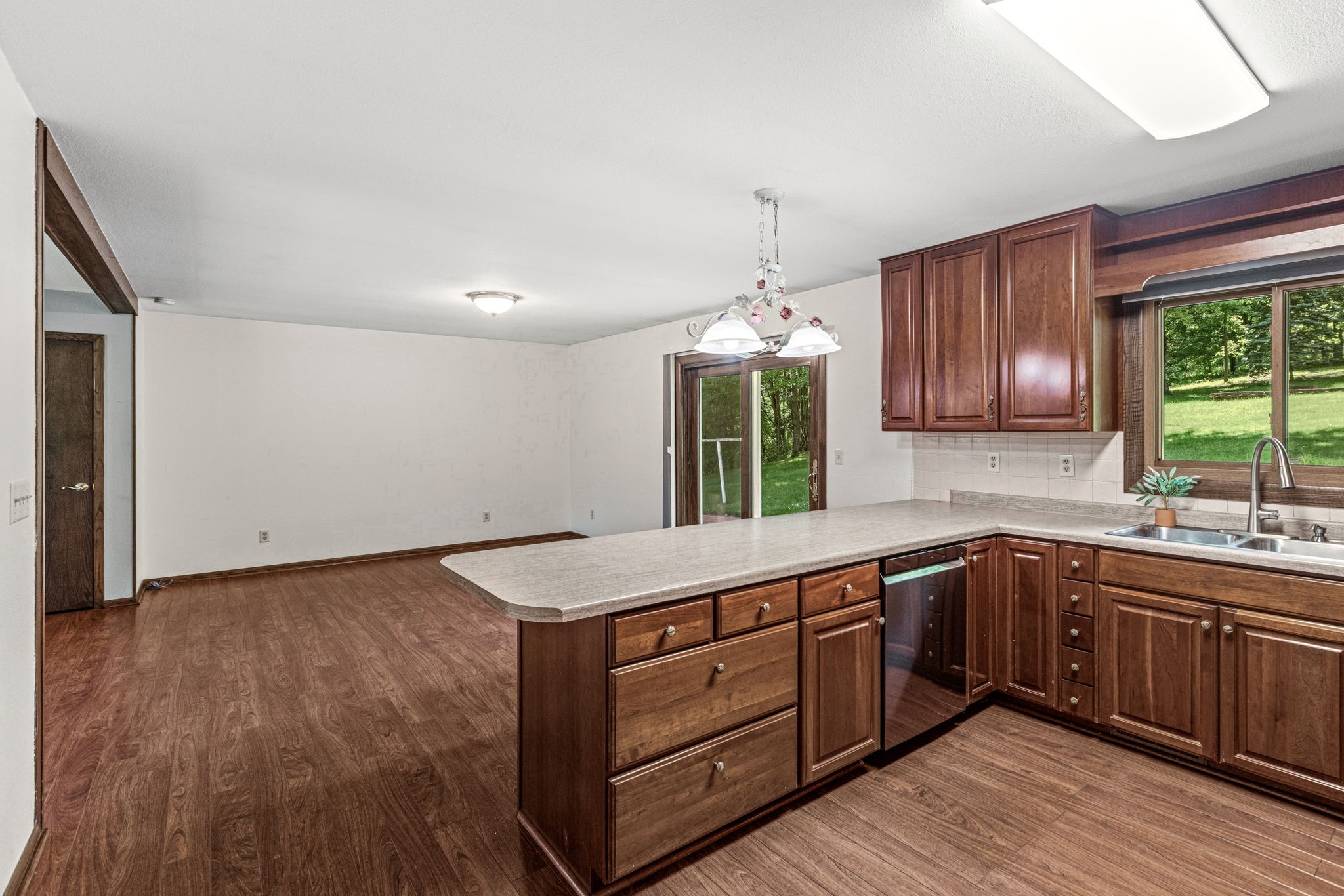 S8250 Todd Road Eau Claire, WI 54701 - Photo 10 of 48
