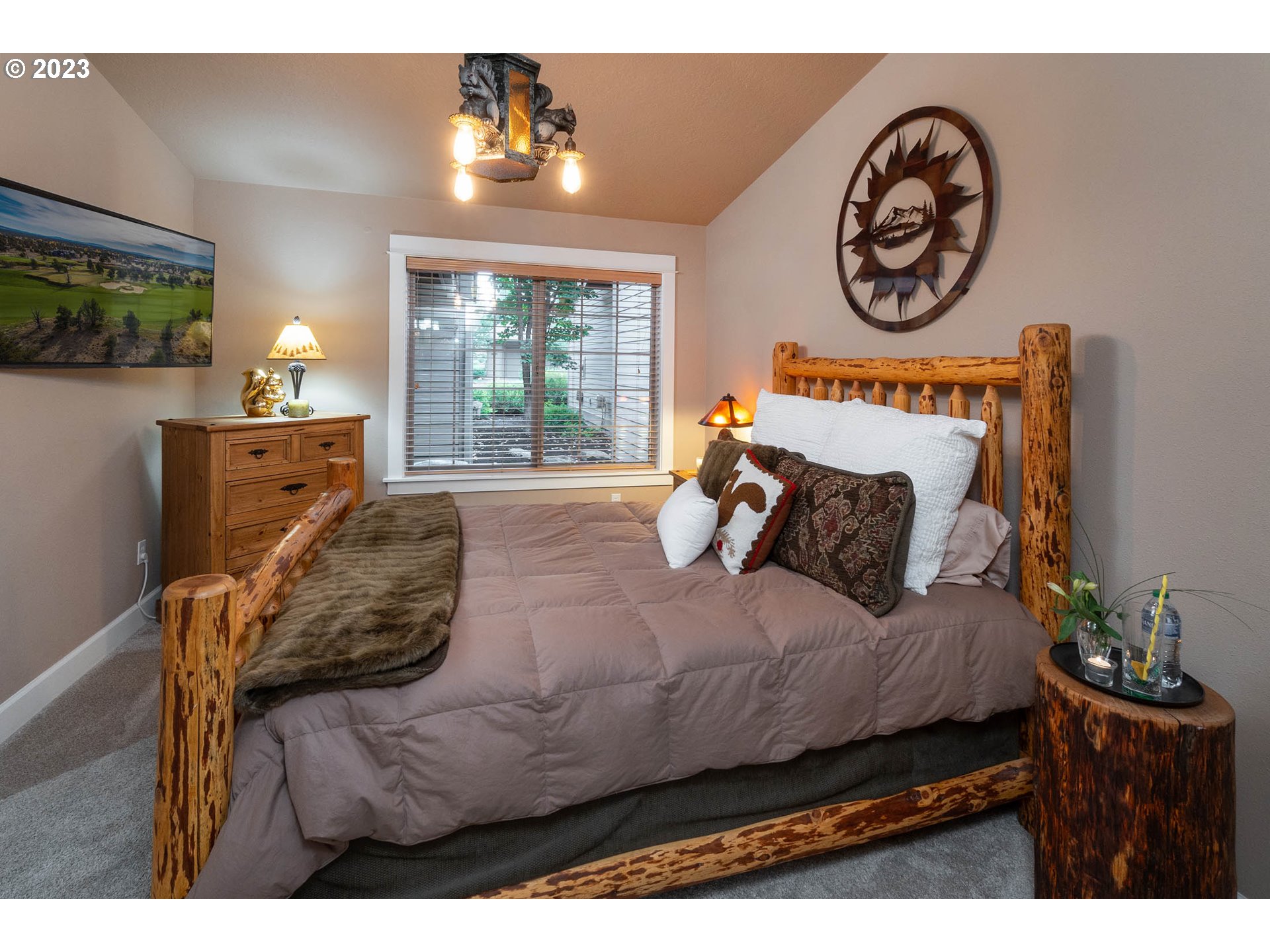 60446 Seventh Mountain Drive Bend, OR 97702 - Photo 20 of 34