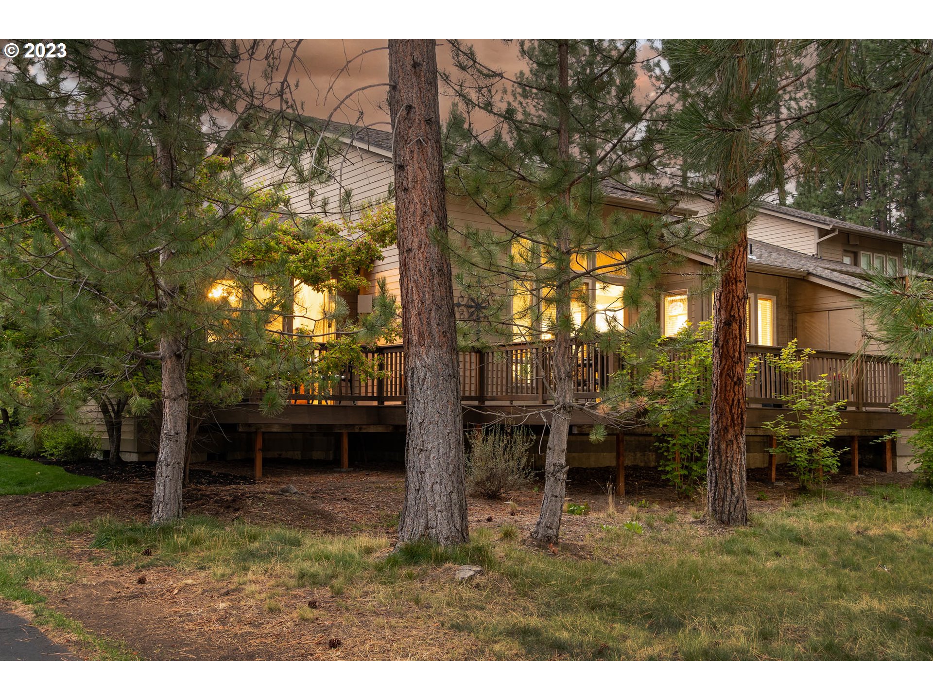 60446 Seventh Mountain Drive Bend, OR 97702 - Photo 33 of 34