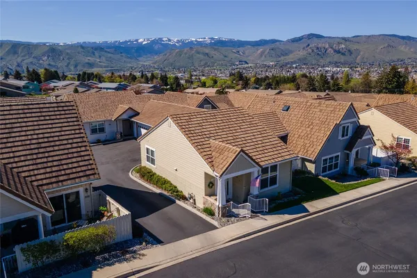 $490,000 | 1494 Eastmont Avenue, Unit 56, East Wenatchee, WA 98802
