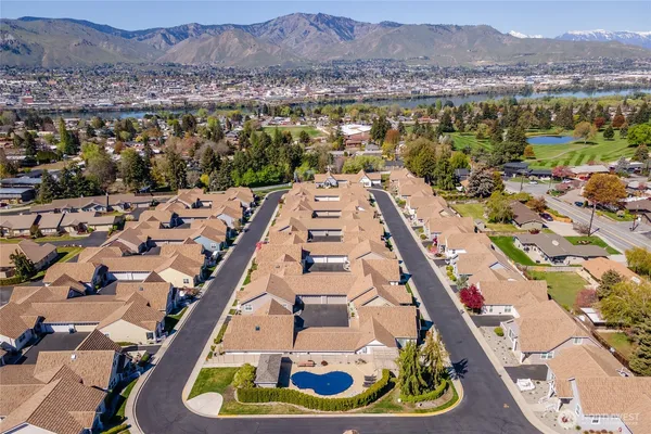 $490,000 | 1494 Eastmont Avenue, Unit 56, East Wenatchee, WA 98802