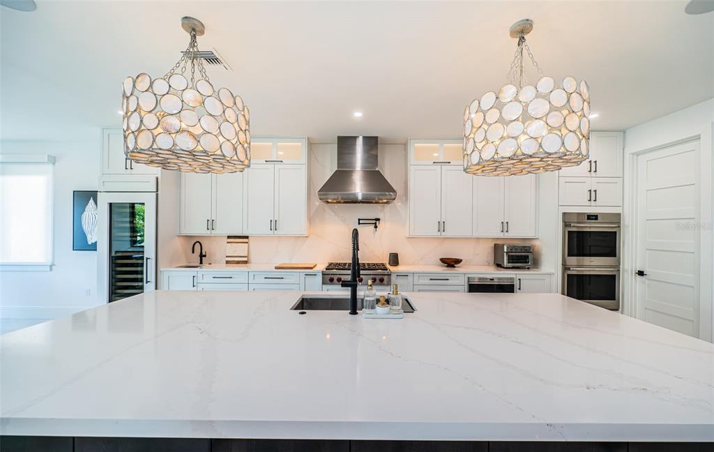 218 Sydney Lane Redington Shores, FL 33708 - Photo 30 of 100