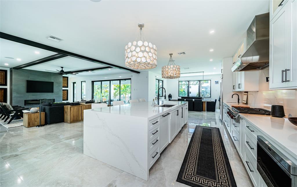 218 Sydney Lane Redington Shores, FL 33708 - Photo 36 of 100