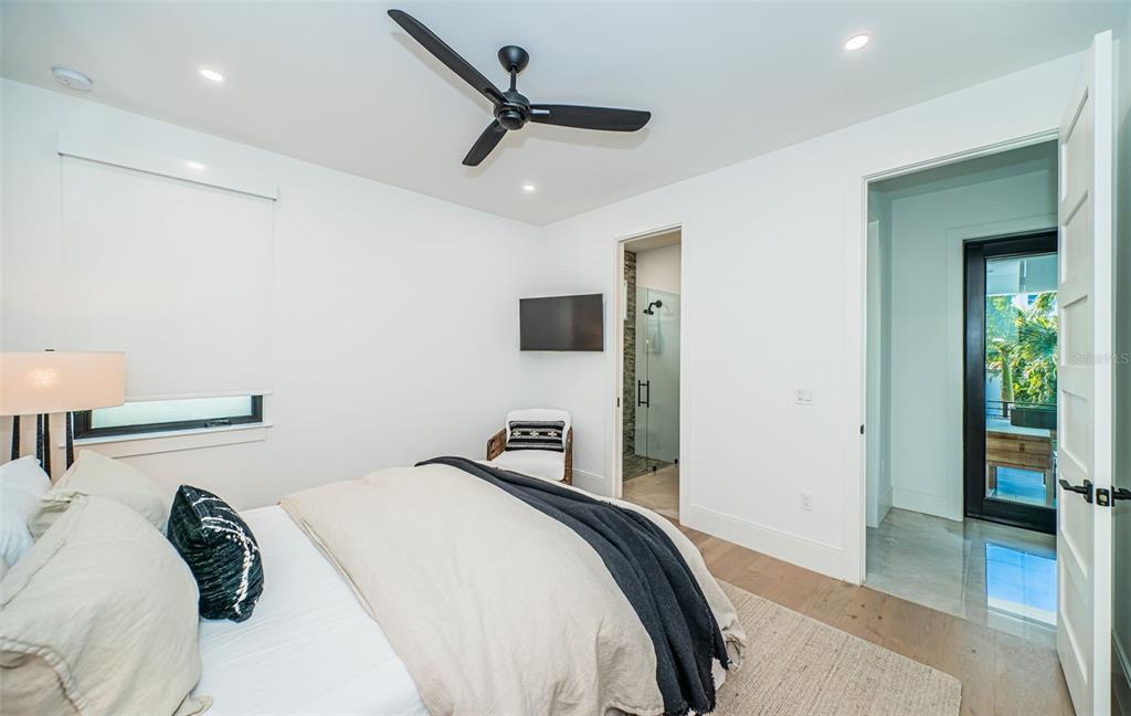 218 Sydney Lane Redington Shores, FL 33708 - Photo 46 of 100