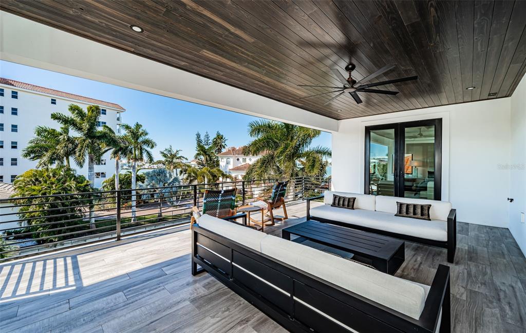 218 Sydney Lane Redington Shores, FL 33708 - Photo 56 of 100