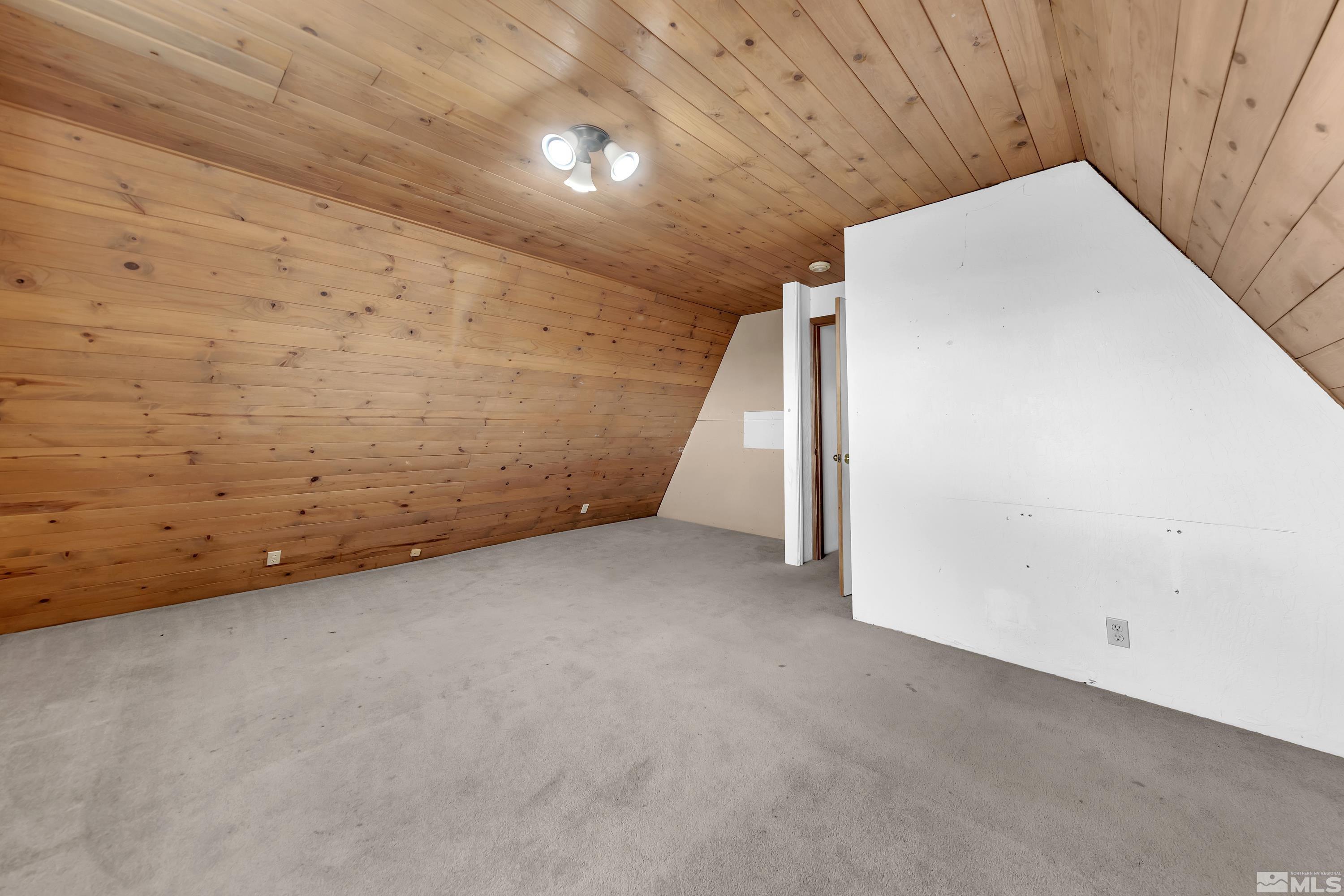 333 Territory Road Dayton, NV 89403 - Photo 16 of 38 a view of an empty room