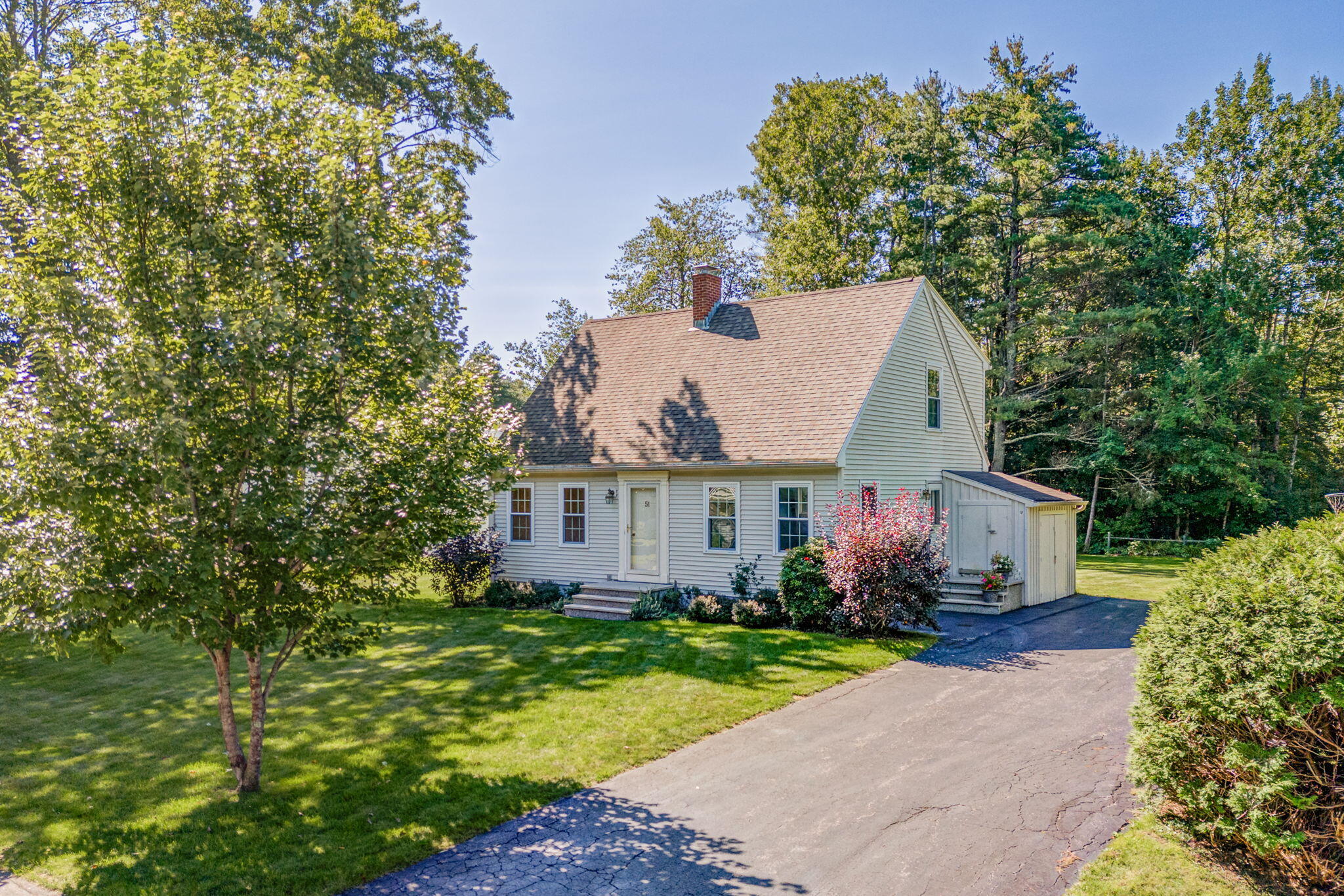 51 Crossing Brook Road Cumberland, ME 04021 - Photo 3 of 43 51CrossingBrook-3