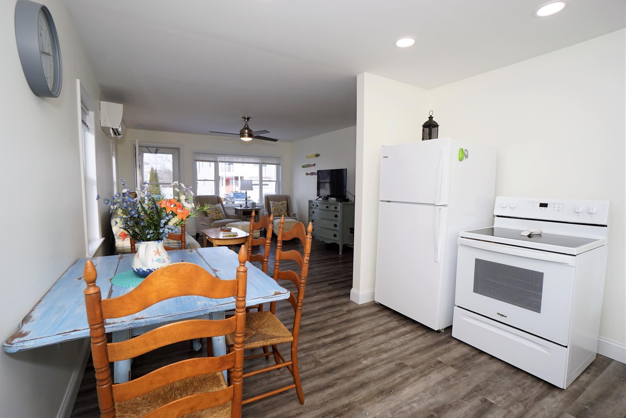 21 Meadow Pond Road Hampton, NH 03842 - Photo 9 of 27