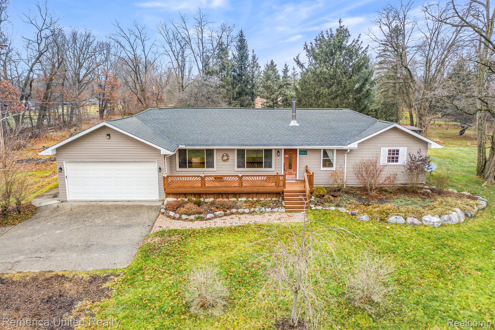 10413 Oakhill Road Holly, MI 48442 - Photo 29 of 39 Gallery Image 29