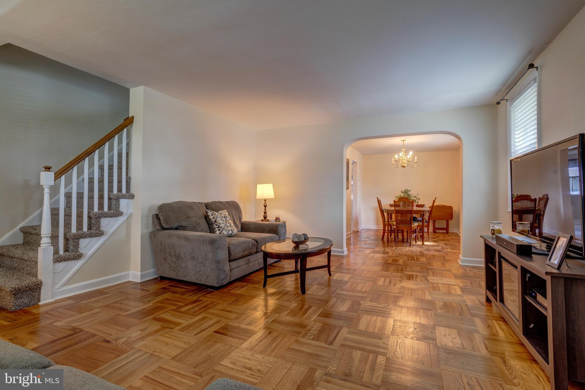 816 Colwell Road Swarthmore, PA 19081 - Photo 5 of 32