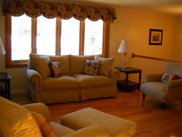 182 Fox Hill Road Burlington, MA 01803 - Photo 15 of 27 Gallery Image 15