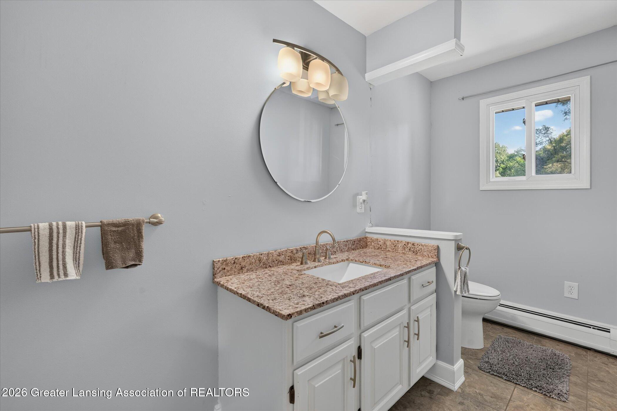 1434 Petts Road Fenton, MI 48430 - Photo 36 of 74 Bathroom