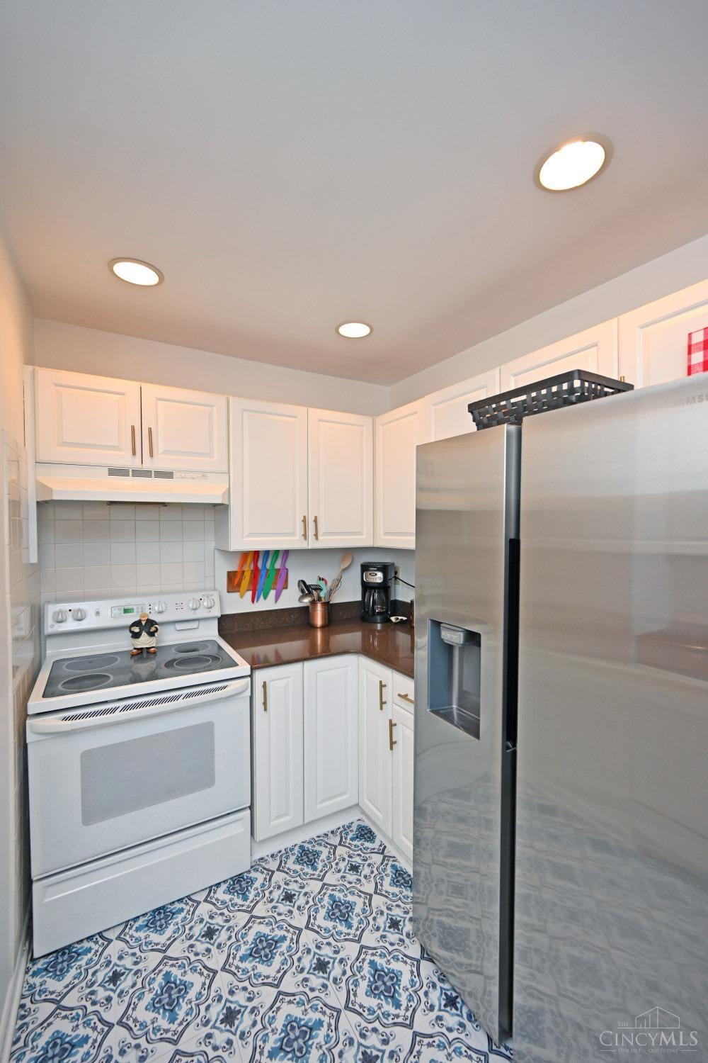 2400 Madison Road, Unit 12 Cincinnati, OH 45208 - Photo 32 of 50 Gallery Image 32