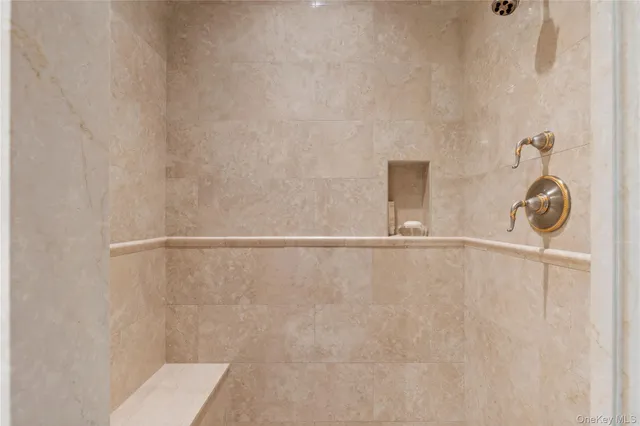 $1,525,000 | 1 Christie Place, Unit 205W, Scarsdale, NY 10583